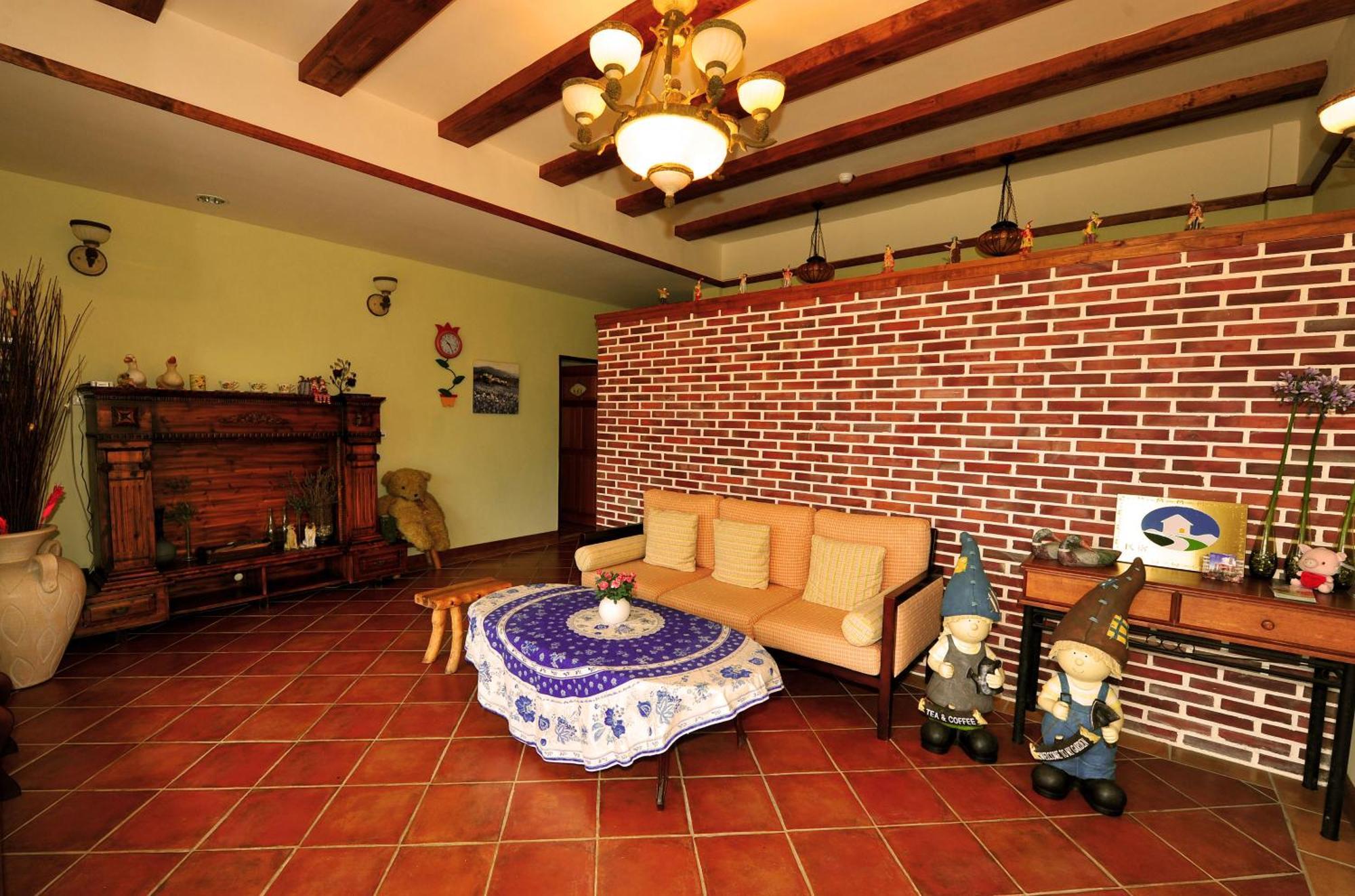 Kenting Avignon Bed & Breakfast Hengchun South Gate Exterior photo