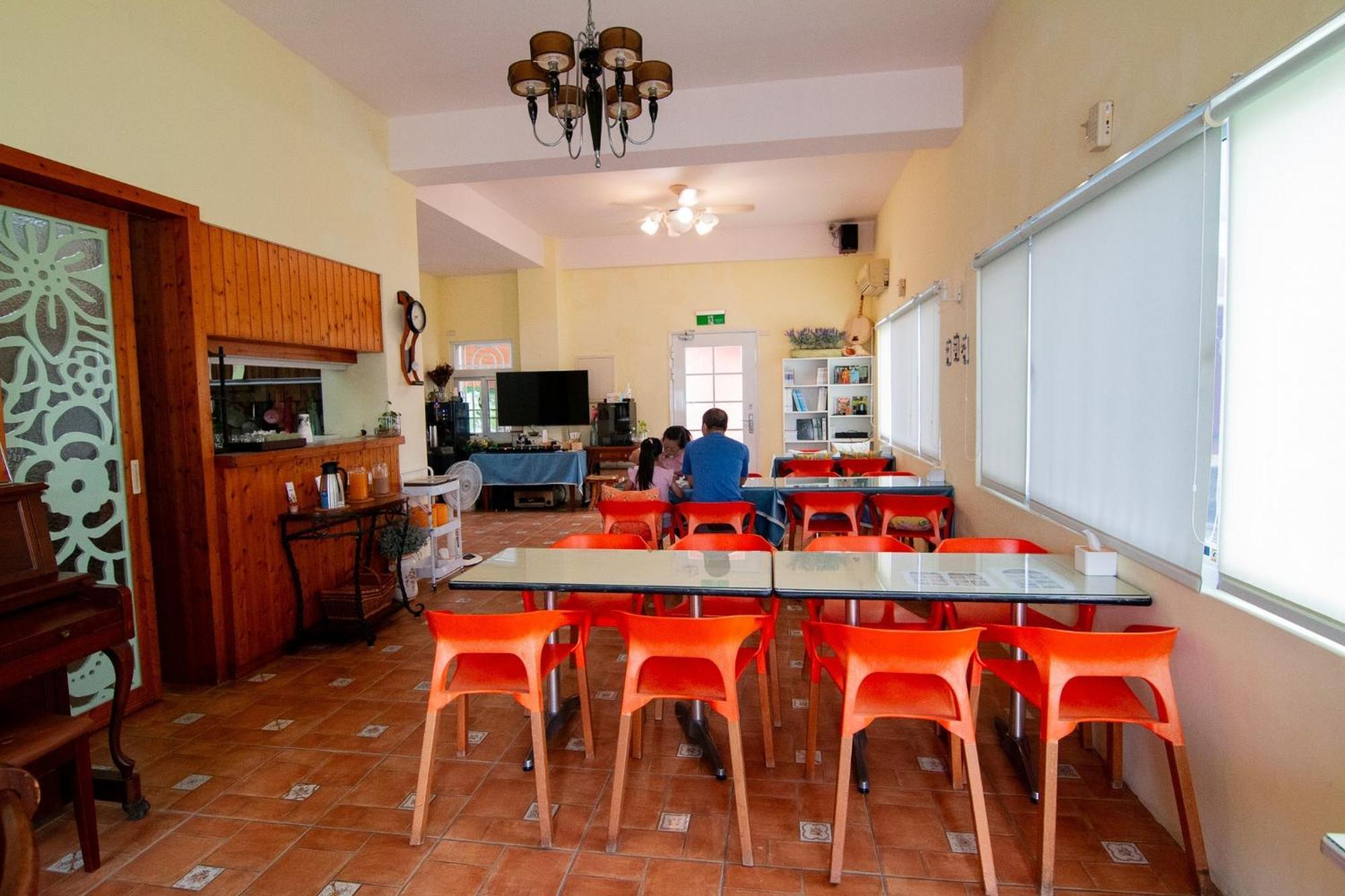 Kenting Avignon Bed & Breakfast Hengchun South Gate Exterior photo