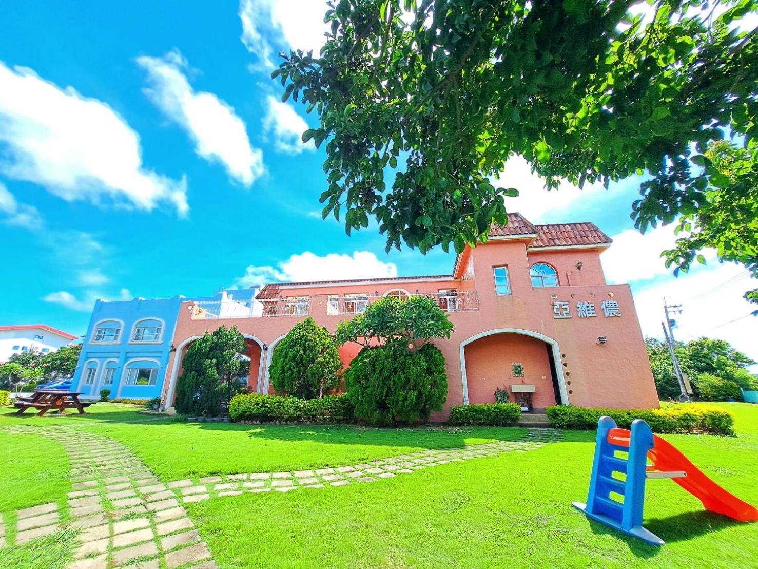 Kenting Avignon Bed & Breakfast Hengchun South Gate Exterior photo