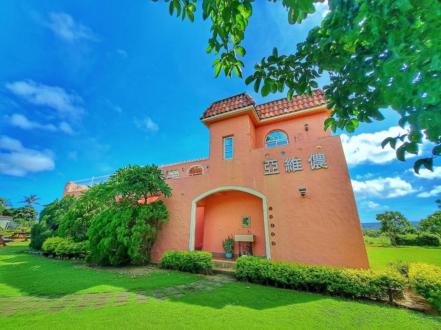 Kenting Avignon Bed & Breakfast Hengchun South Gate Exterior photo