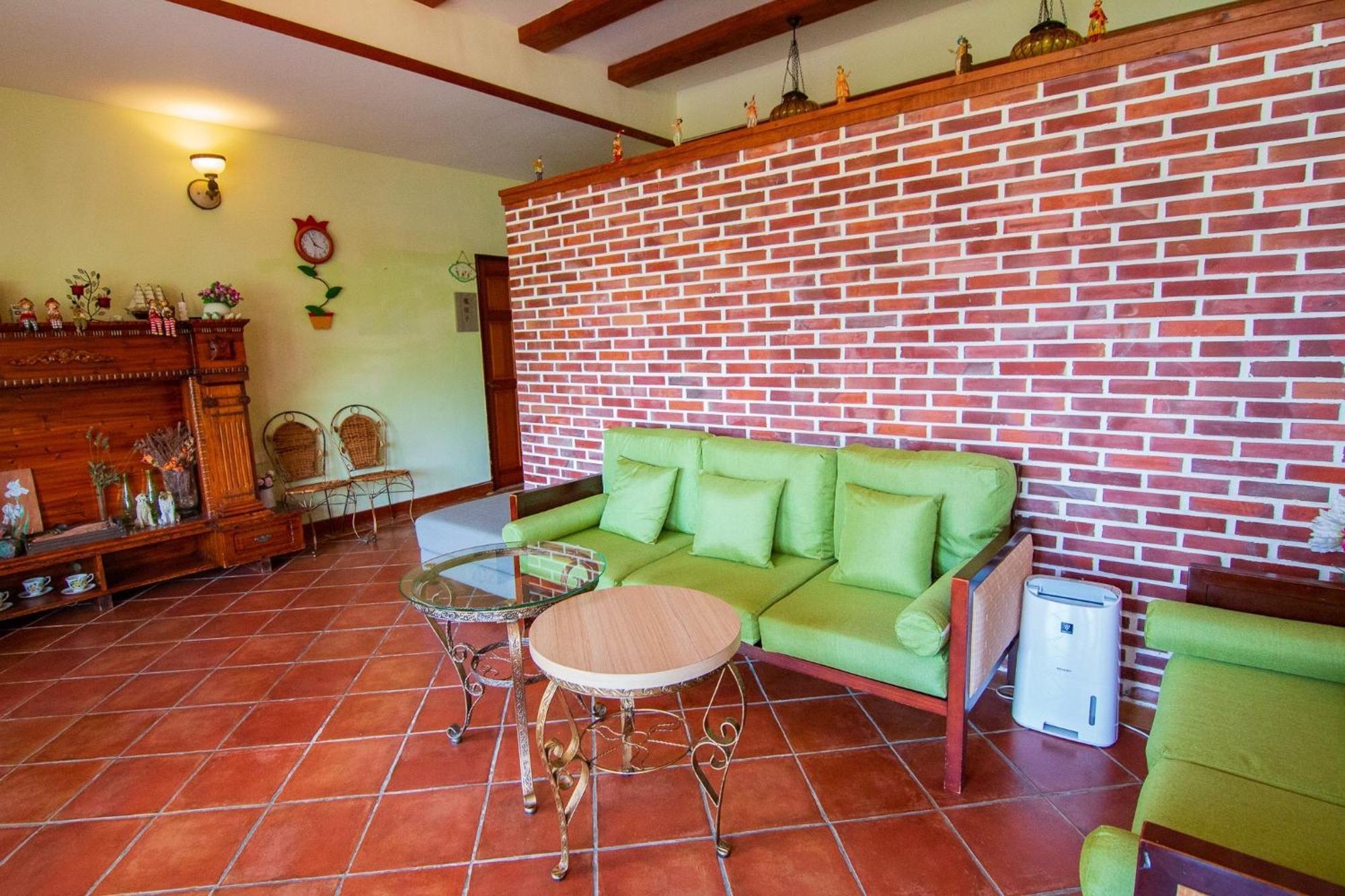 Kenting Avignon Bed & Breakfast Hengchun South Gate Exterior photo